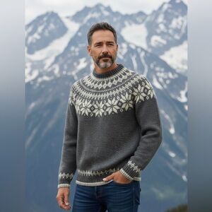 Dale of Norway Gray and Cream Crewneck Sweater